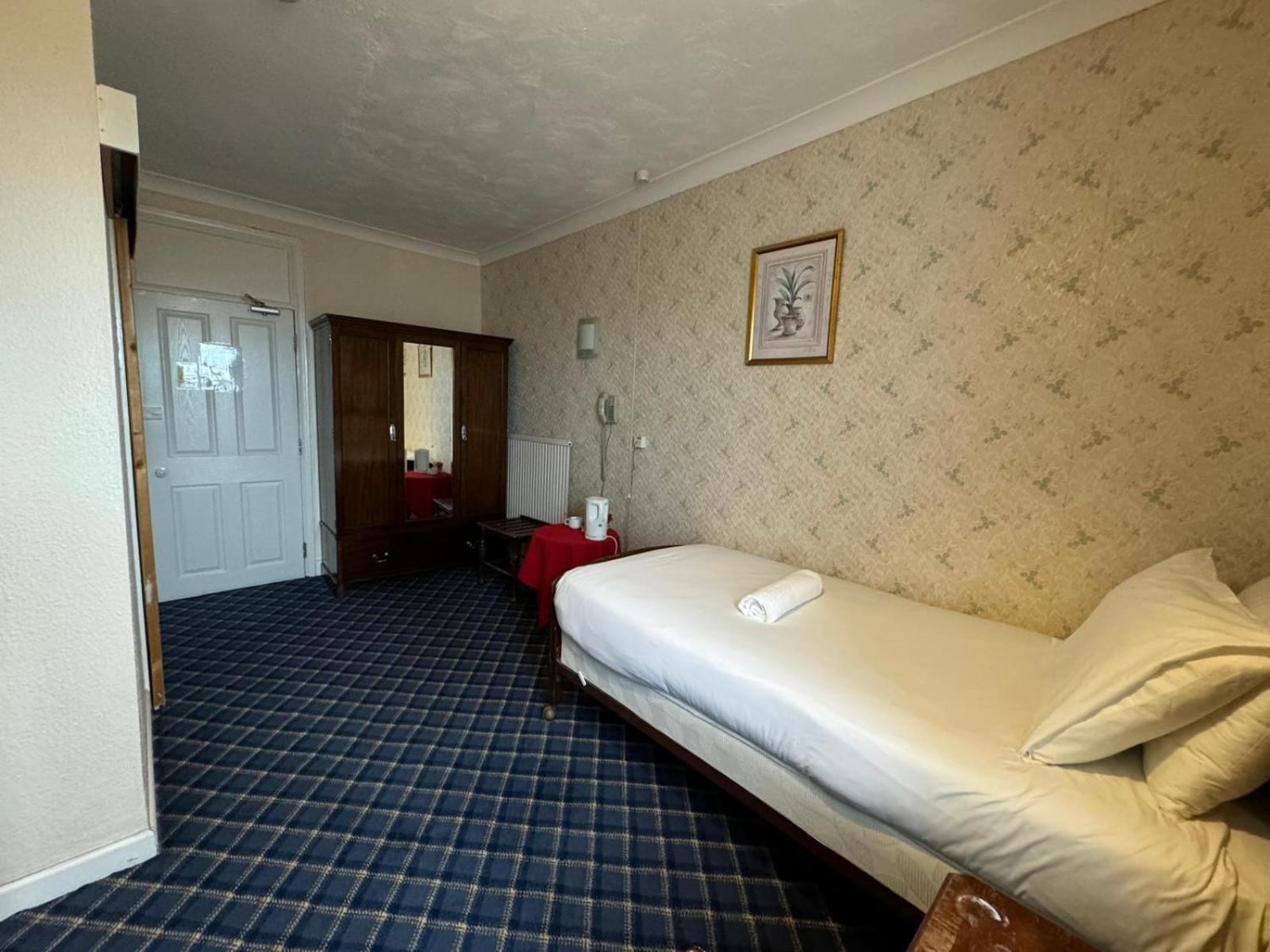 Royal Hotel Great Yarmouth Exterior photo